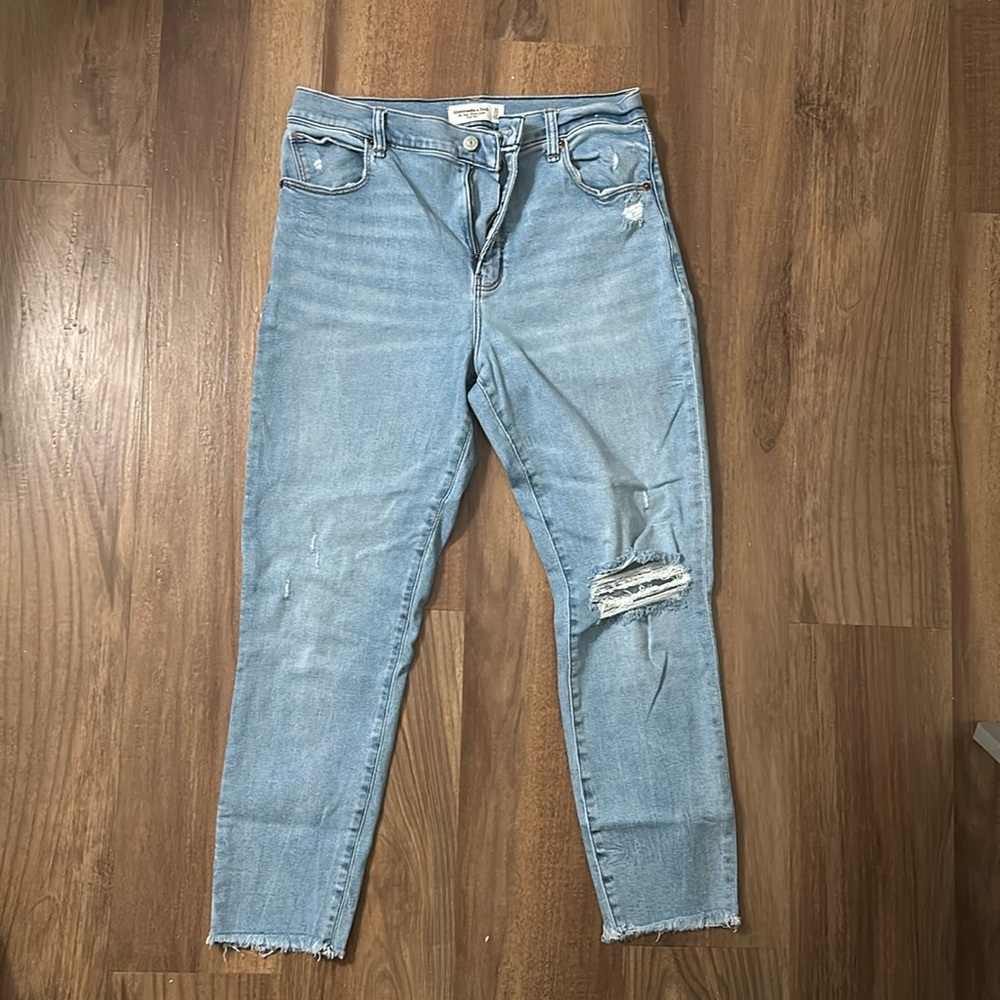 Abercrombie & Fitch The Super Skinny Ankle High Rise